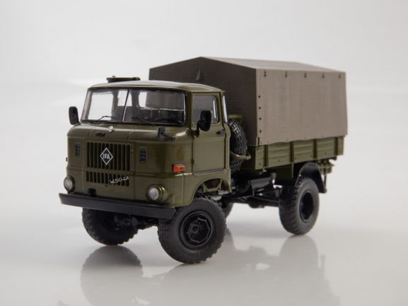 Грузовик IFA W50LA 4x4 бортовой с тентом-фото11