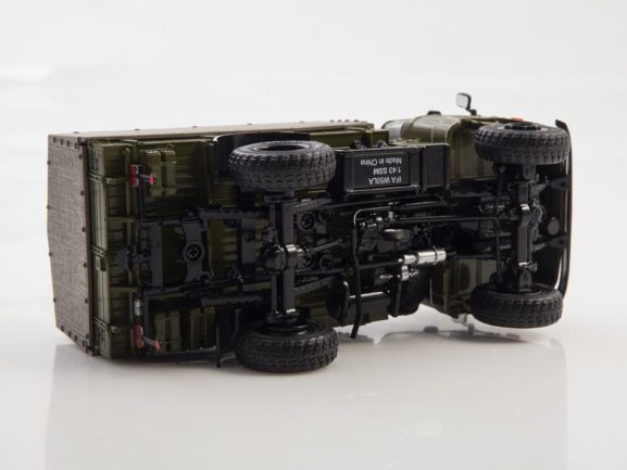 Грузовик IFA W50LA 4x4 бортовой с тентом-фото16