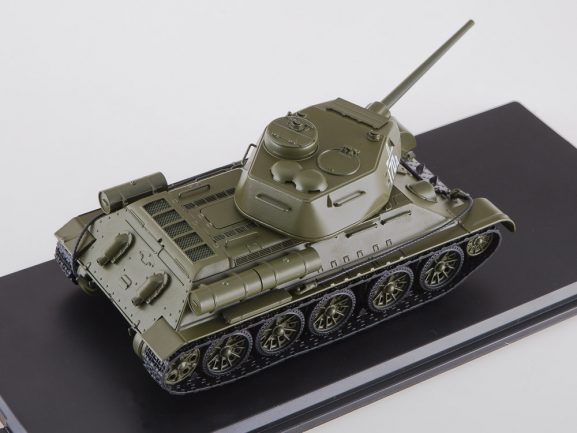 Советский средний танк Т-34/85 (SSM)-фото8