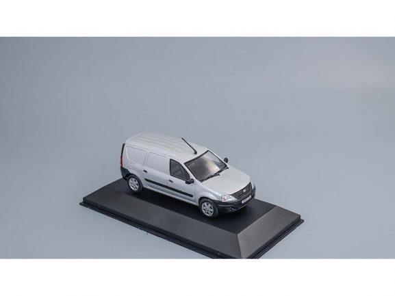 Автомобиль LADA Largus фургон (Автолегенды. Новая эпоха №18)-фото3
