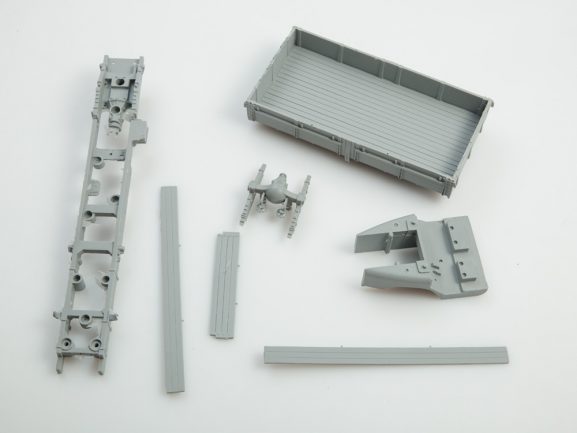 Грузовик ЗИЛ-132ГМД бортовой (AVD Models)-фото3