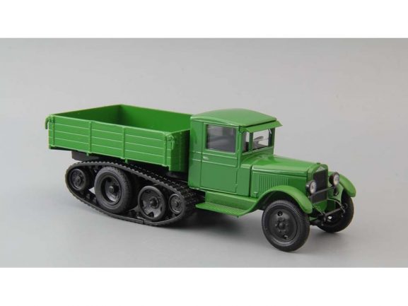 Грузовик ЗИС-35М бортовой (зеленый)-фото3