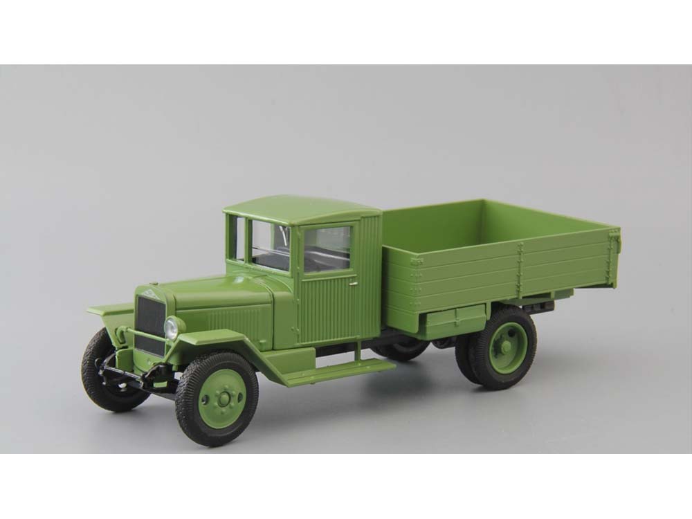 Грузовик ЗИС-5В бортовой 1942 (зеленый)-фото1