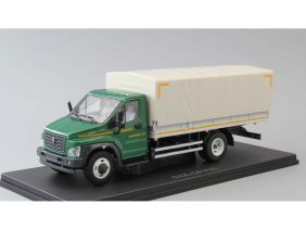Грузовик ГАЗон Next C41R31 бортовой с тентом (зеленый/серый)-фото1