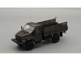 Грузовик ГАЗон Next C41A23 бортовой (хаки)-фото1