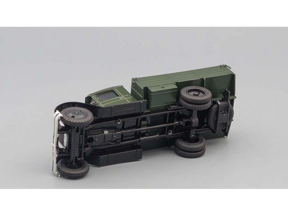 Грузовик ЗИС-3 (АМО-3) бортовой (зеленый)-фото4