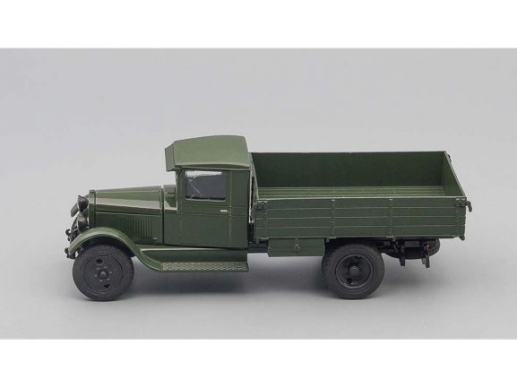 Грузовик ЗИС-5 бортовой (темно-зеленый)-фото3