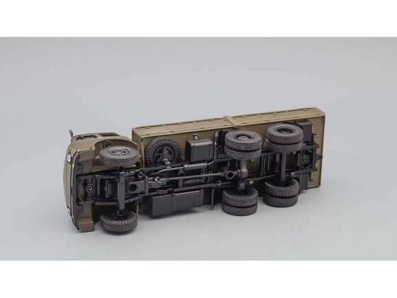 Грузовик МАЗ-516 бортовой 1969-1970 (зеленый/серый)-фото4