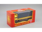 Грузовик МАЗ-53352 бортовой с тентом 1977-1990 (желтый)-фото5