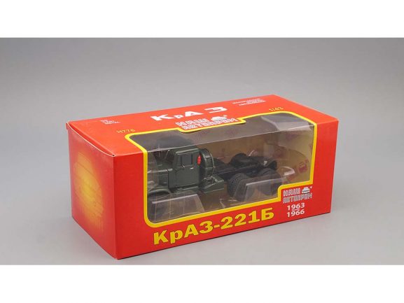 Седельный тягач КрАЗ-221Б (1963-1966) (зеленый)-фото5