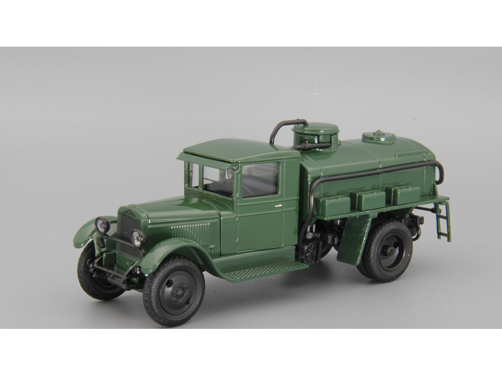 Купить масштабную модель грузовика БЗ (ЗИС-5), масштаб 1:43 (Наш Автопром)-фото1 Топливозаправщик (бензовоз) БЗ (ЗИС-5)-фото1