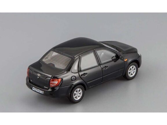 Автомобиль LADA Granta Norma 2012 (ВАЗ-2190) космос-фото2