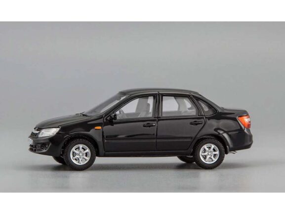 Автомобиль LADA Granta Norma 2012 (ВАЗ-2190) космос-фото5