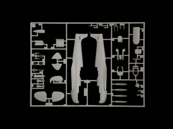 Британский истребитель Supermarine Spitfire MK.IX (1:48)-фото4