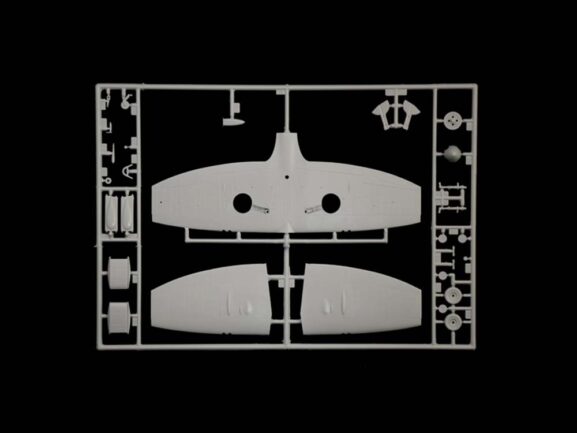 Британский истребитель Supermarine Spitfire MK.IX (1:48)-фото2