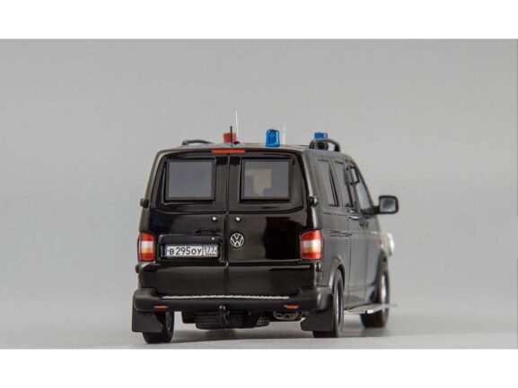 Автомобиль Volkswagen T5 Friederichs (Автомобиль выездной охраны) серия ГОН-фото6