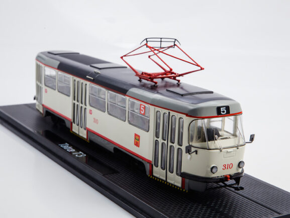 Трамвай Tatra-T3SU (белый)-фото7