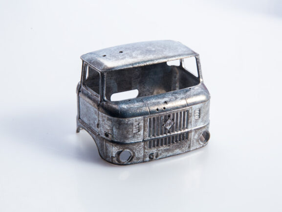 Грузовик IFA W50LA 4×4 бортовой с тентом (AVD Models)-фото2
