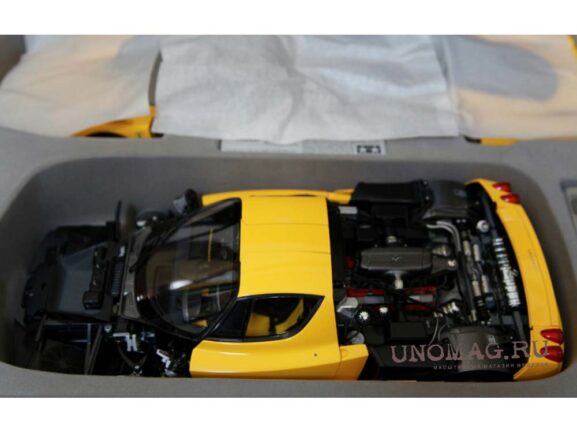 Автомобиль Ferrari Enzo (Tamiya)-фото3