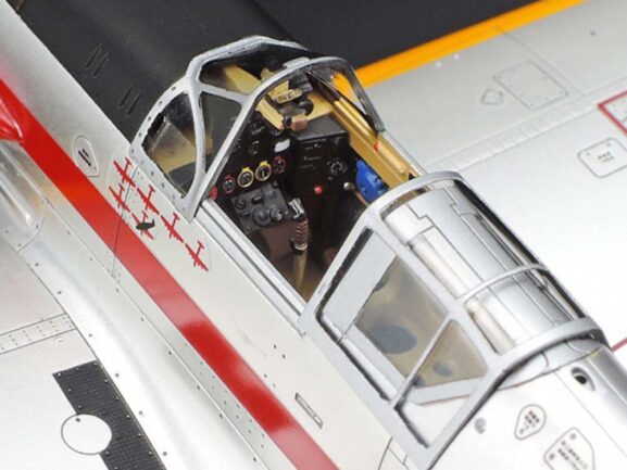 Японский истребитель Kawasaki ki-61-id hien (tony) Silver Plated (1:48)-фото7