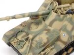 Немецкий тяжелый истребитель танков САУ Sd.Kfz.164 Nashorn (Насхорн)-фото6