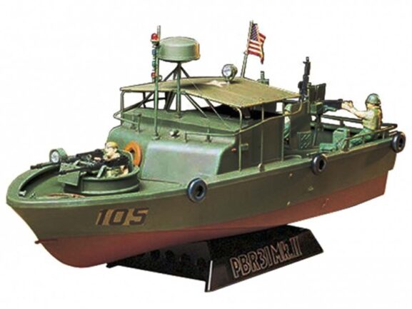 Американский водометный патрульный катер PBR31 Mk.II Pibber с 4 фигурами-фото2