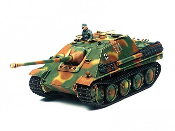 Немецкий тяжелый истребитель танков САУ Sd.Kfz.173 Jagdpanther (Ягдпантера) с 1 фигурой-фото2