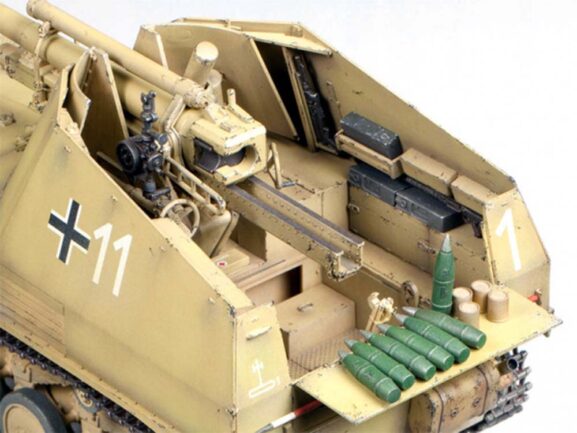 Немецкая самоходная гаубица САУ Sd.Kfz.124 Wespe (Итальянский фронт)-фото3