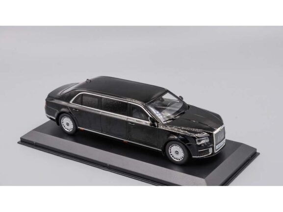Автомобиль Aurus Senat Limousine (Автолегенды. Новая эпоха №30)-фото3
