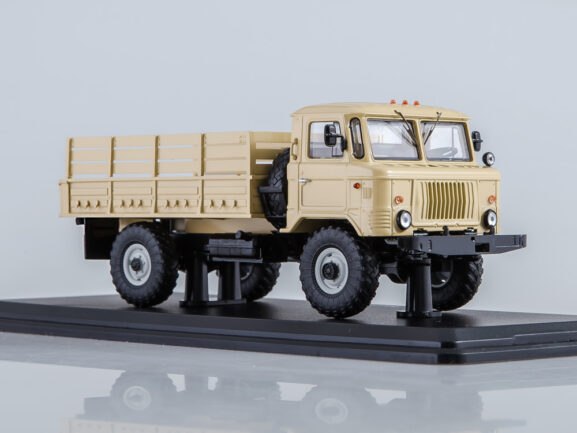 Грузовик ГАЗ-66 бортовой (бежевый)-фото9