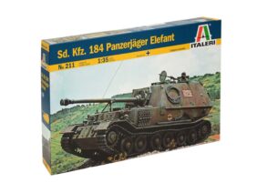 Немецкий истребитель танков САУ Sd.Kfz.184 Elefant (Элефант) (1:35) (Italeri)-фото1