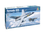 Истребитель Tornado IDS (Italeri)-фото1