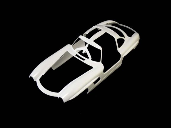 Автомобиль Mercedes-Benz 300 SL Gullwing (1:16)-фото10