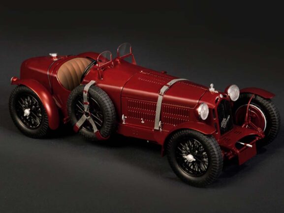 Автомобиль Alfa Romeo 8C 2300 Roadster-фото2
