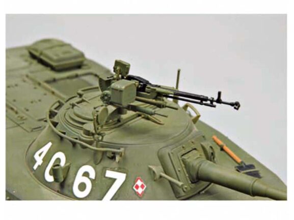 Советский легкий плавающий Танк ПТ-76Б (Армия Польши)-фото7