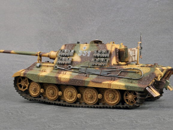 Немецкий тяжелый истребитель танков САУ Sd.Kfz.186 Jagdtiger (Ягдтигр) (1:16)-фото37
