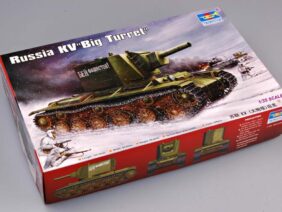 Советский тяжелый танк КВ-2 с башней МТ-1 (Trumpeter)-фото1