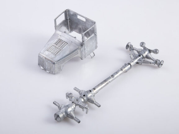 Грузовик Tatra-111R бортовой (с тентом) (AVD Models)-фото3