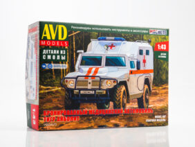 Бронированный медицинский автомобиль Тигр Айболит (AVD Models)-фото1