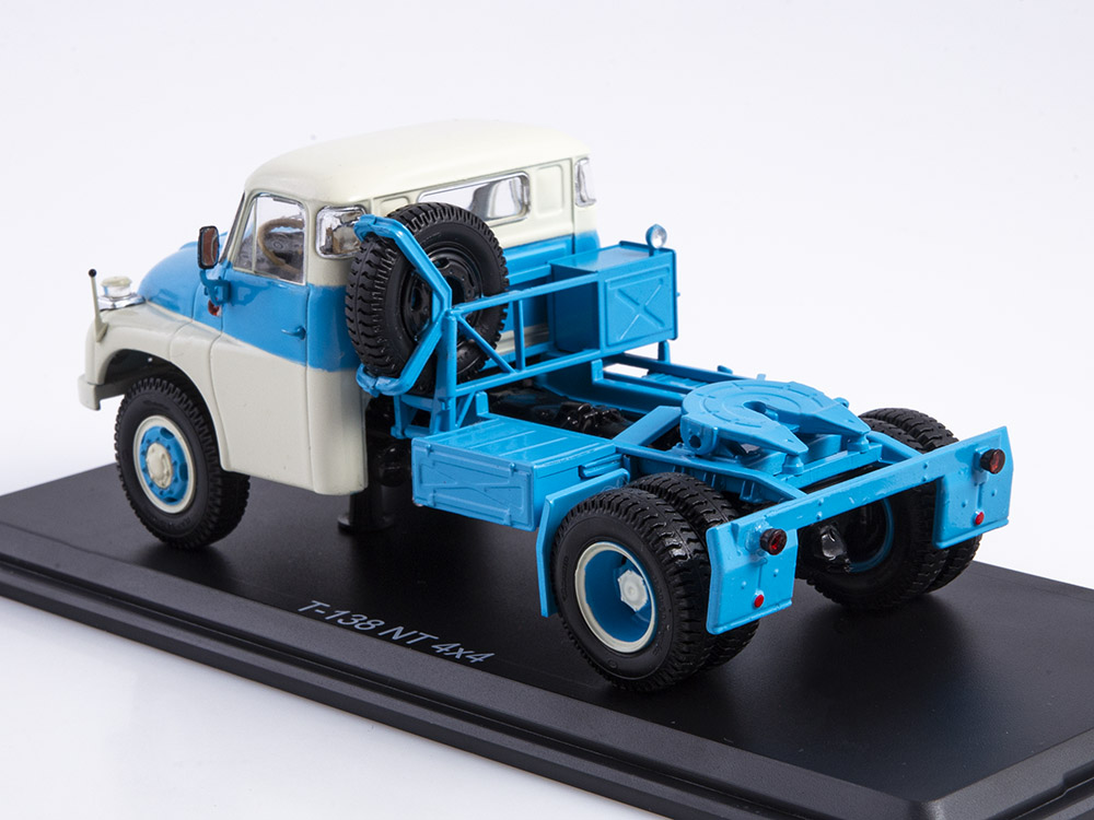 Седельный тягач Tatra-138NT 4х4-фото2