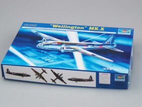 Британский бомбардировщик Vickers Wellington Mk.X-фото1