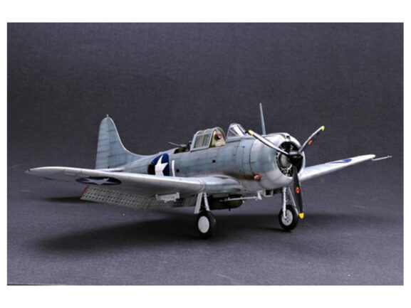 Американский палубный пикирующий бомбардировщик Douglas SBD-1/2 Dauntless-фото13