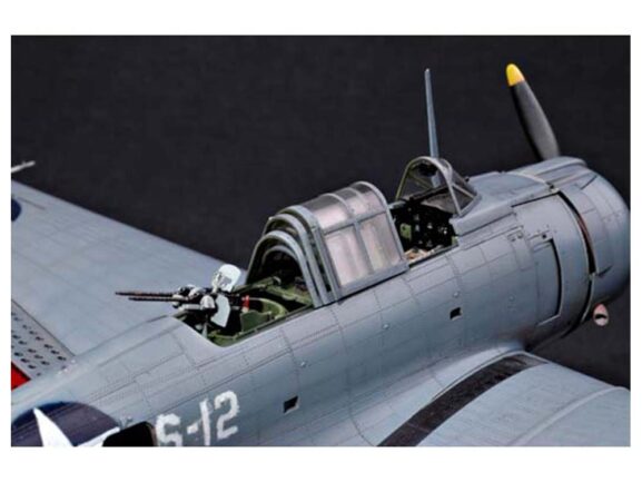 Американский палубный пикирующий бомбардировщик Douglas SBD-3 Dauntless Midway-фото12