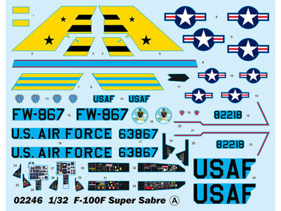 Американский истребитель North American F-100F Super Sabre (1:32)-фото13