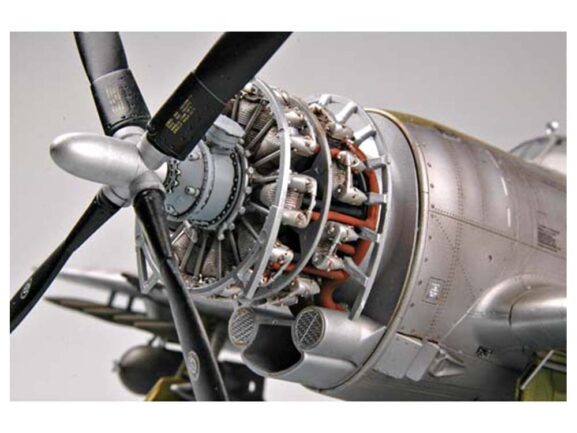 Американский истребитель P-47D Thunderbolt Bubbletop (1:32)-фото12