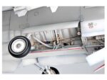 Американский истребитель Vought F-8E Crusader (1:32)-фото10