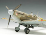 Британский истребитель Supermarine Spitfire Mk.Vb (Trumpeter)-фото2