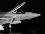 Китайский истребитель Chengdu J-20 (Mighty Dragon Beast Mode Beast Mode)-фото19
