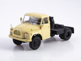 Седельный тягач Tatra-138NT 4х4 (бежевый) (бежевый)-фото1
