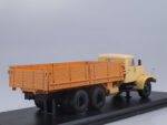 Грузовик КРАЗ-257Б1 бортовой (бежевый/оранжевый)-фото12